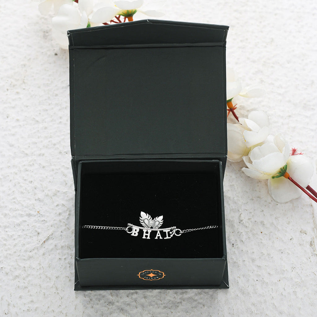 trueBrowns 925 Sterling Silver Stunning BHAI Bracelet Rakhi