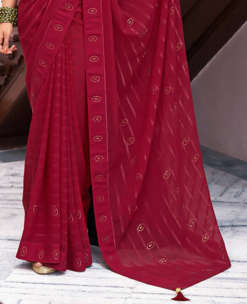Maroon Georgette Swaroski Work Saree With Unstitched Blouse Piece - Juhi