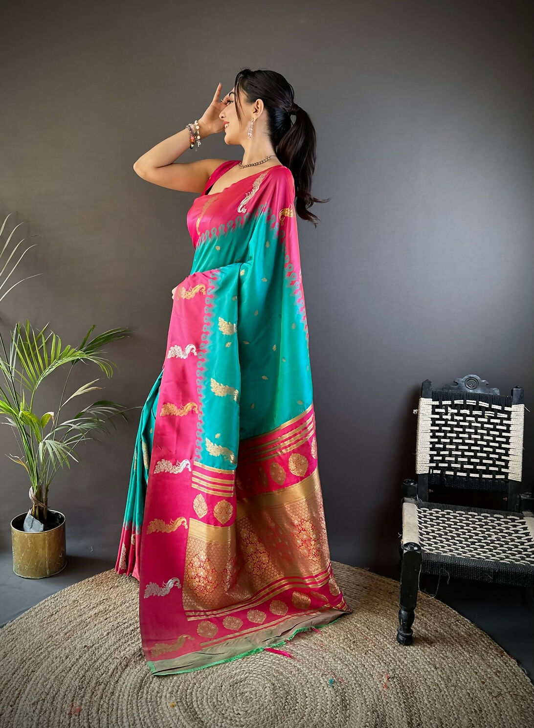 Joban Fashion Pink Peacock,Butti Banarasi Silk Sarees