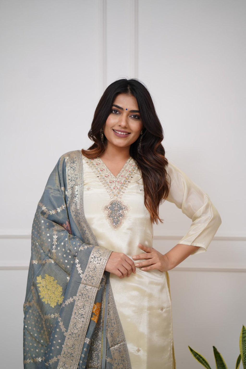 Lorenvalley Offwhite Viscose Chanderi Embroidered Multi Sequence work Kurta Set
