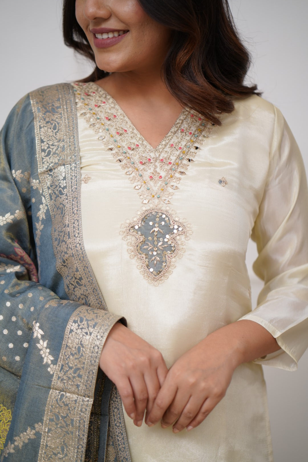 Lorenvalley Offwhite Viscose Chanderi Embroidered Multi Sequence work Kurta Set