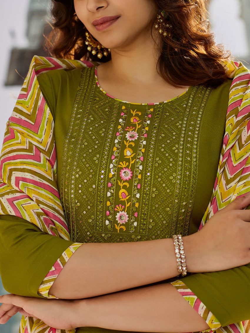 Lorenvalley Green Muslin Cotton Embroidered With Printed Border Kurta Set
