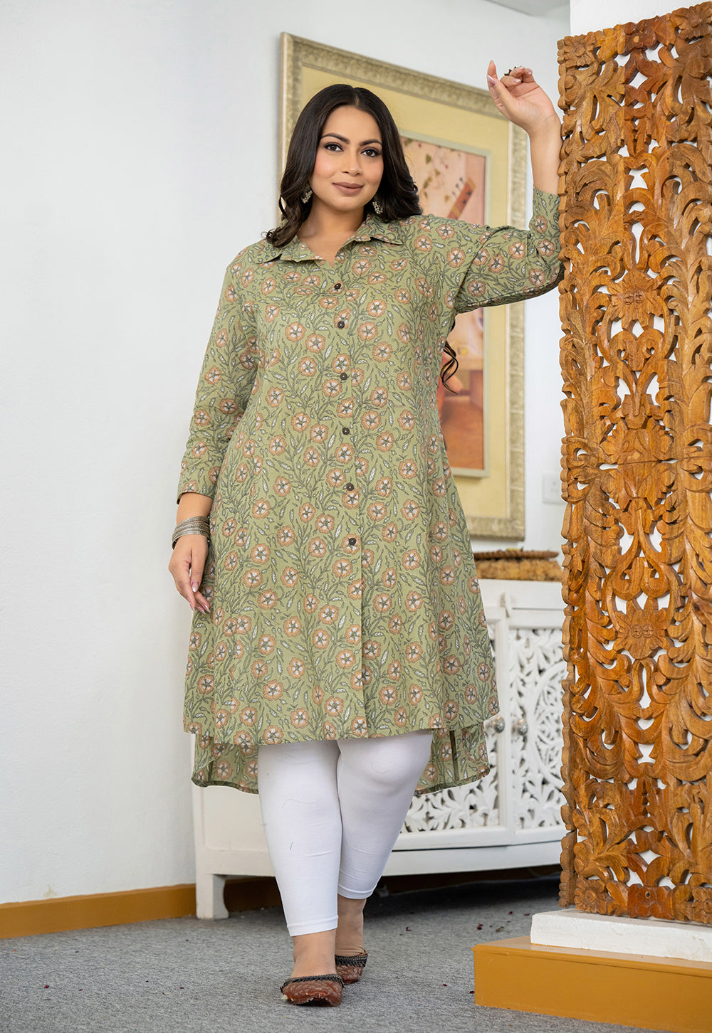 Kaajh Women's Green Floral Printed Plus Size Cotton Kurta