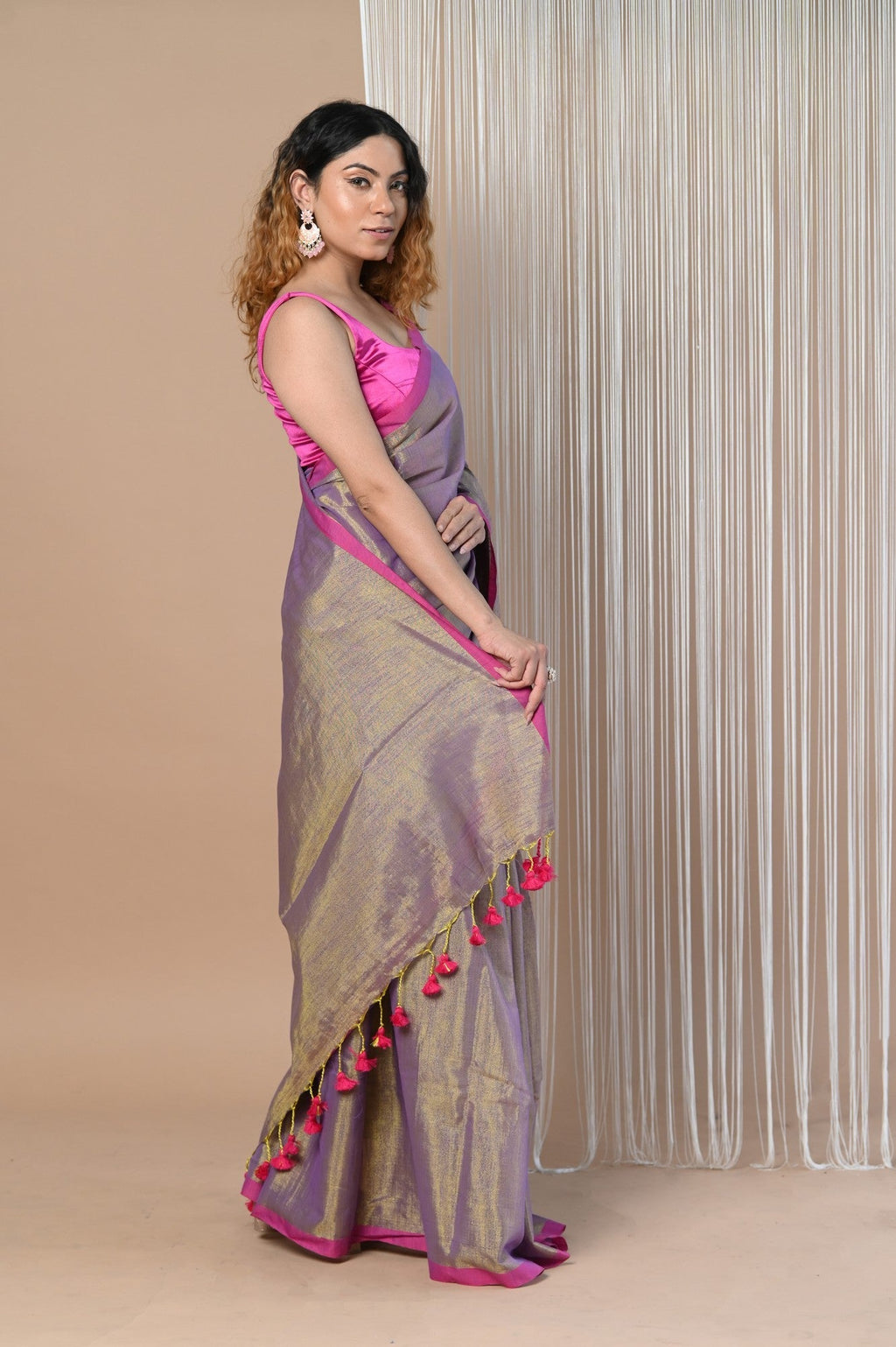 Indian Clothing Very Much Indian VMI Exclusive! Handloom Woven Cotton Zari Saree with Beautiful Sleek Border