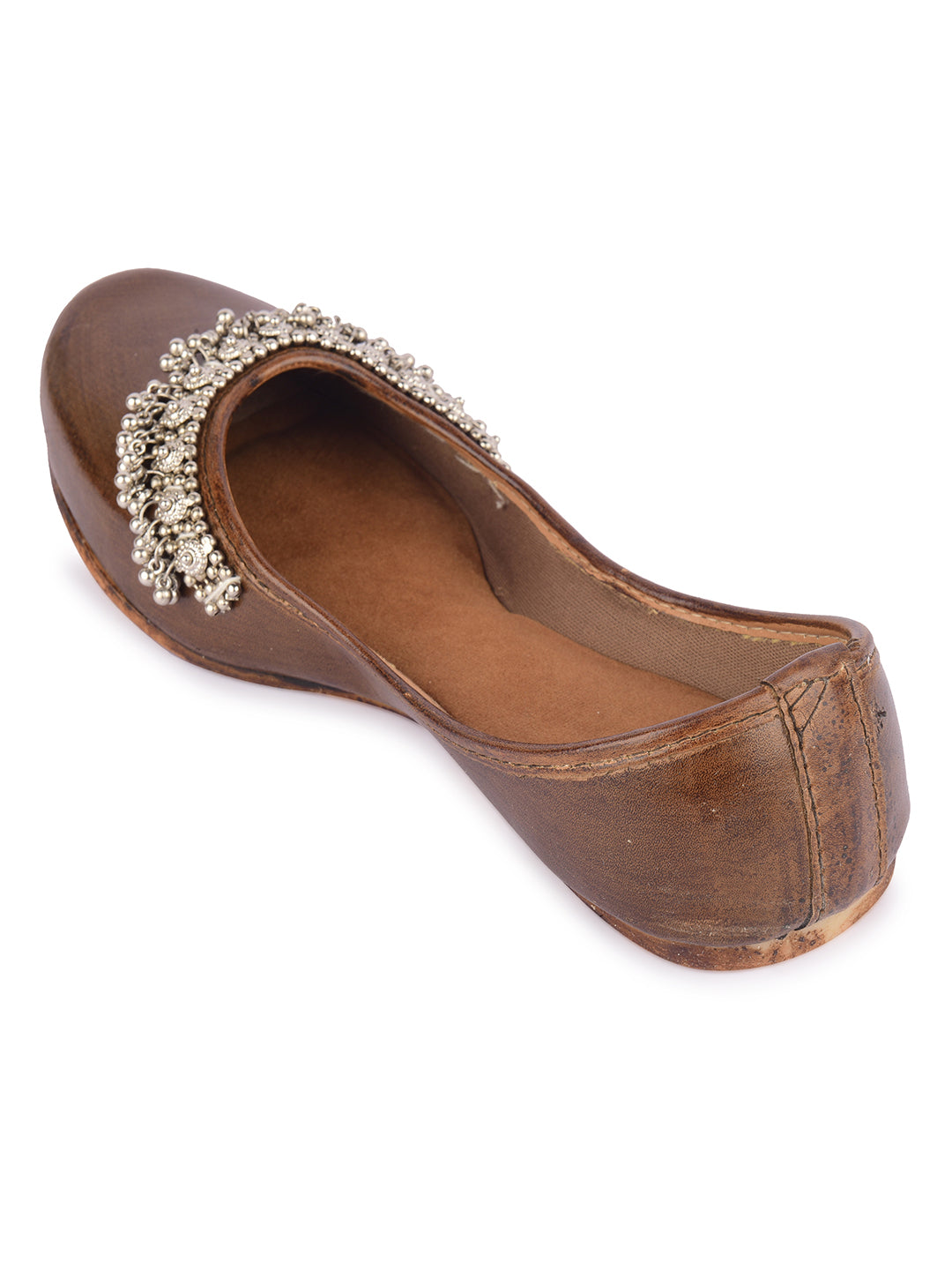 Desi Colour Women Indian Ethnic Footwear-Brown Gungroo
