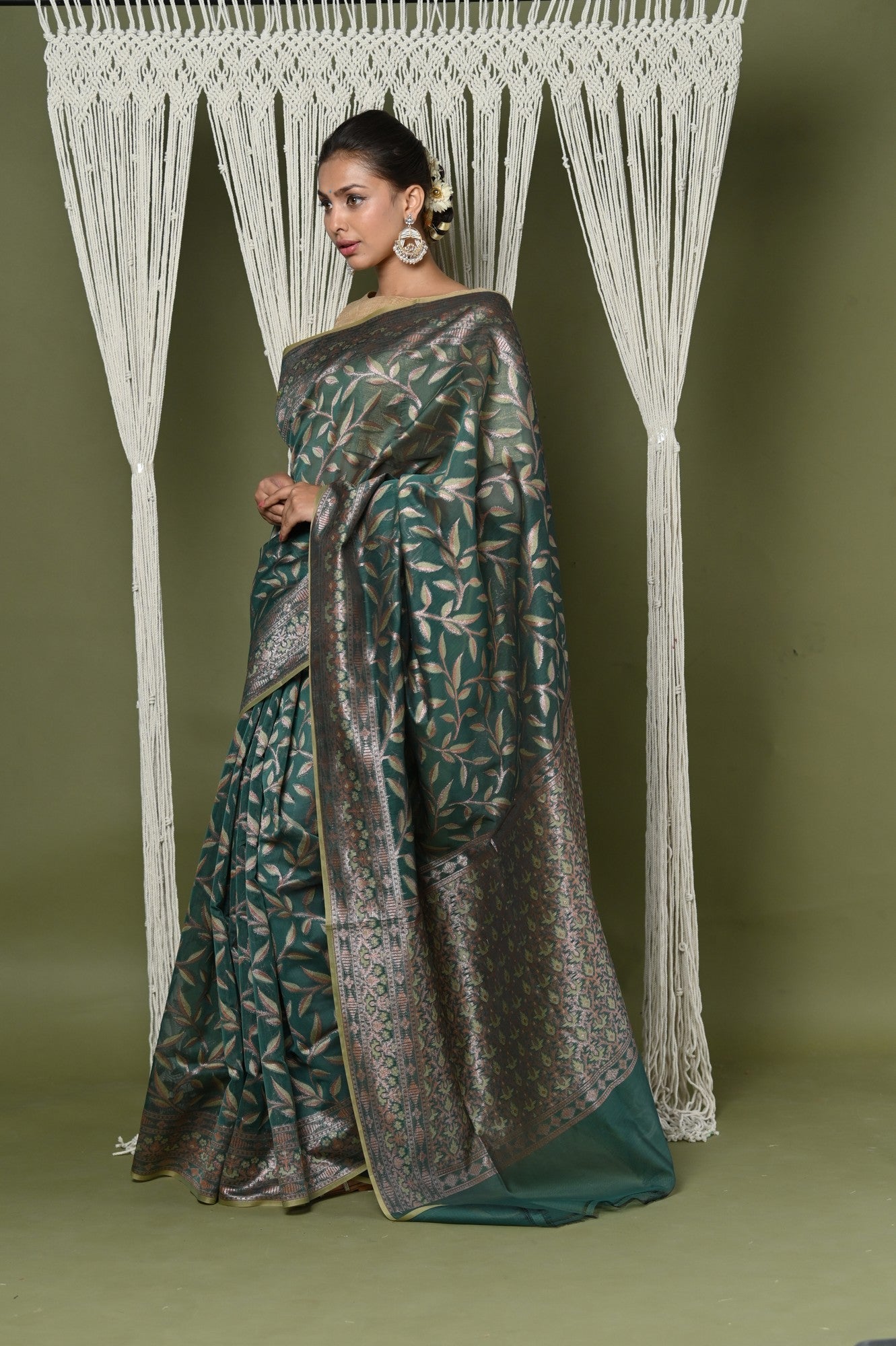 Very Much Indian Exclusive High Quality Handloom Banarasi Cotton Saree with Beautiful Abstract Print.