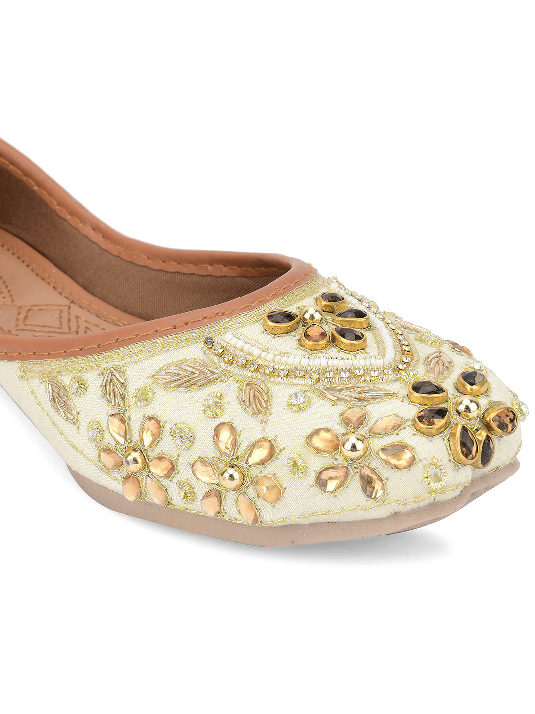 Desi Colour Women Indian Ethnic Footwear-Off White Dabka Stone