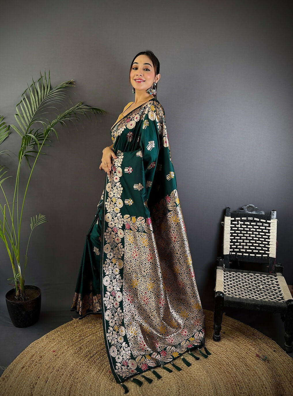 Joban Fashion Meenakari Dark Green Woven Soft Silk Saree