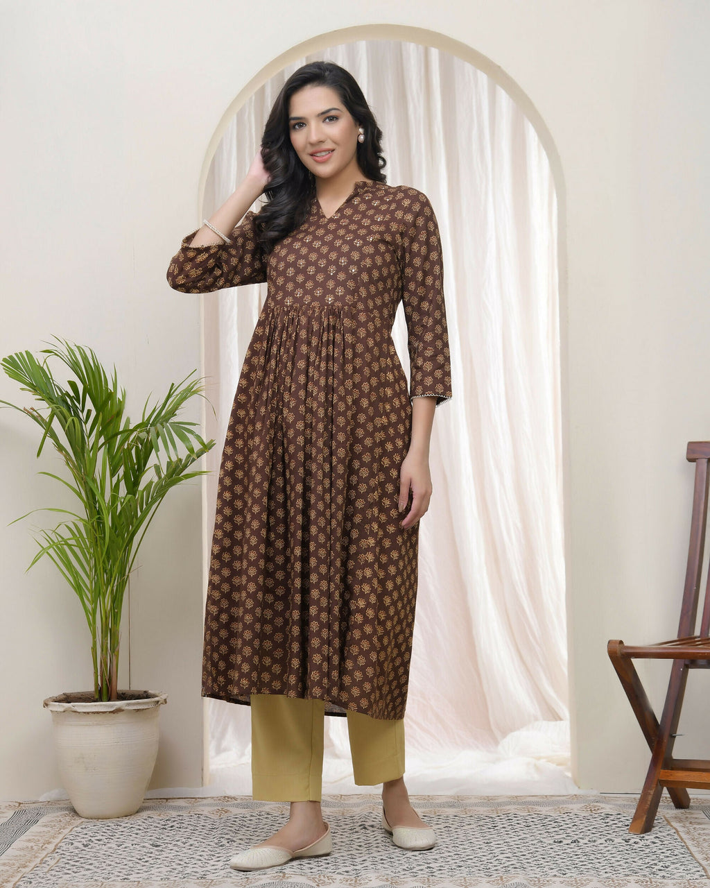 Vaasva Brown Boonta Cotton Printed Gathered Kurti With Pant