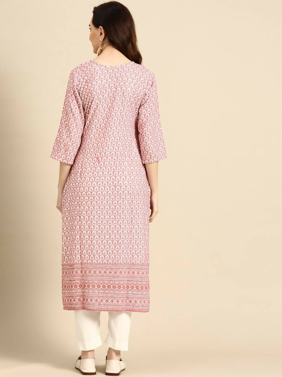 Deeps women's Pink Embroidered Rayon Kurta