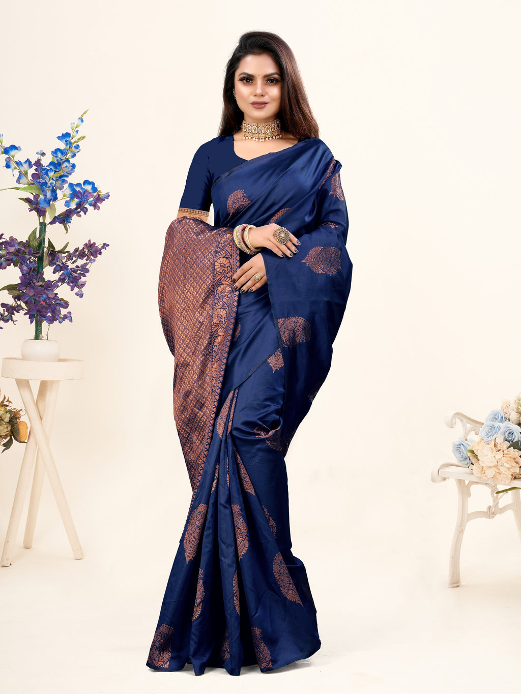 Vedant Vastram Litchi Silk Designer Banarasi Saree - Navy