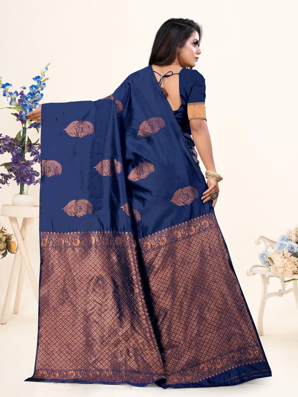 Vedant Vastram Litchi Silk Designer Banarasi Saree - Navy