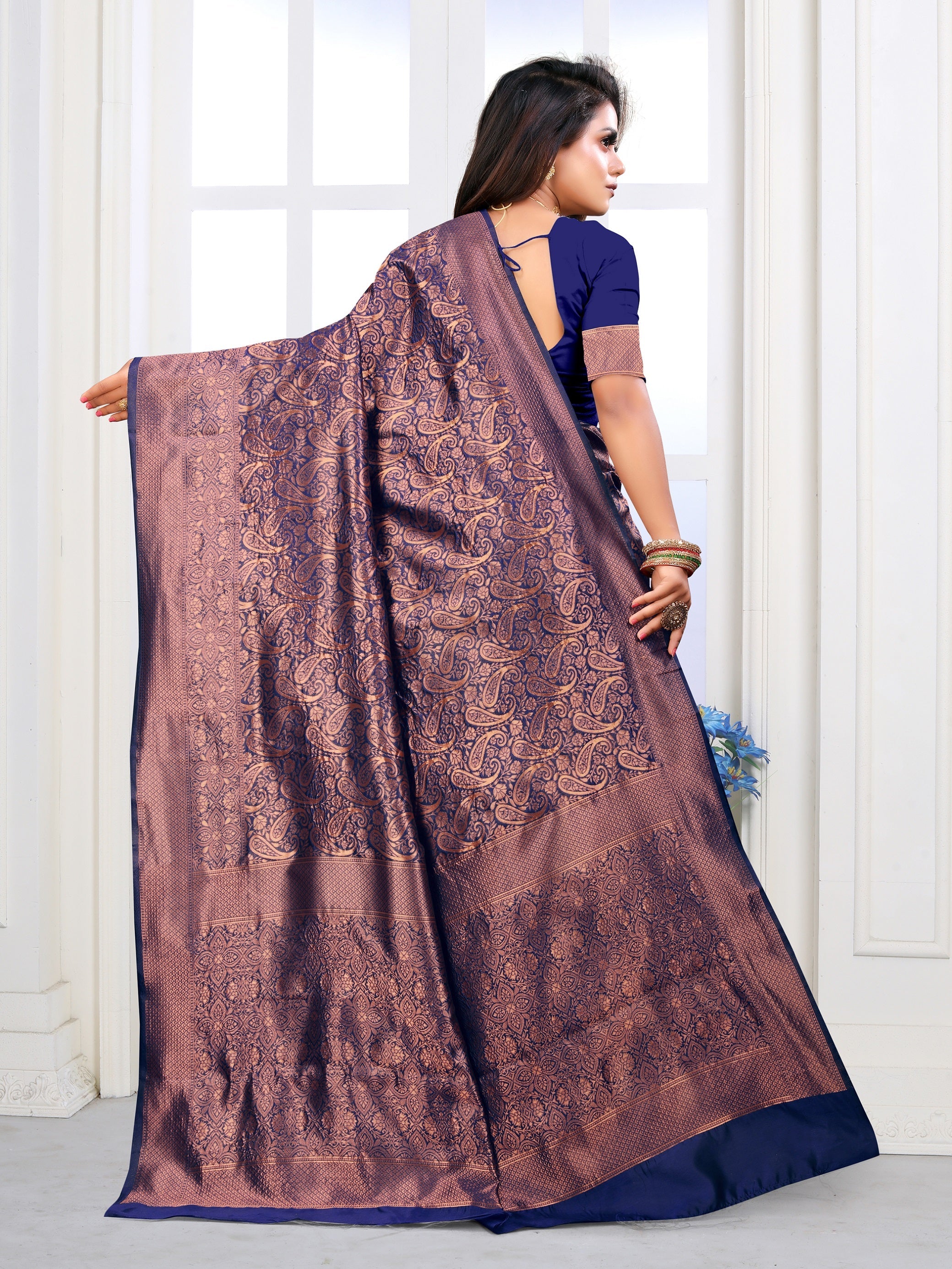Vedant Vastram Litchi Silk Designer Banarasi Saree - Navy