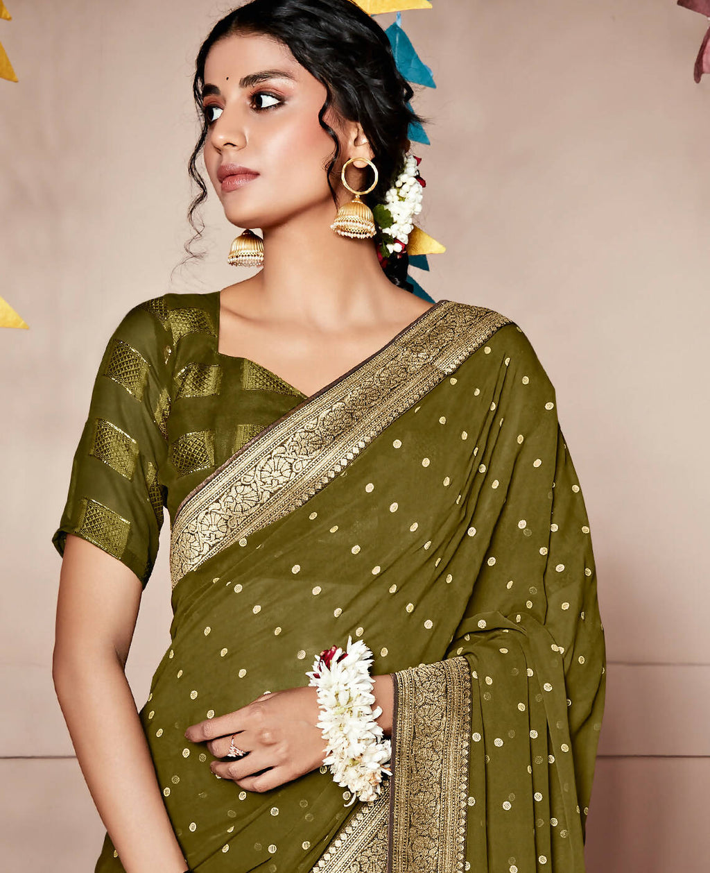 Green Georgette Foil Printed Saree With Unstitched Blouse Piece - Nitya