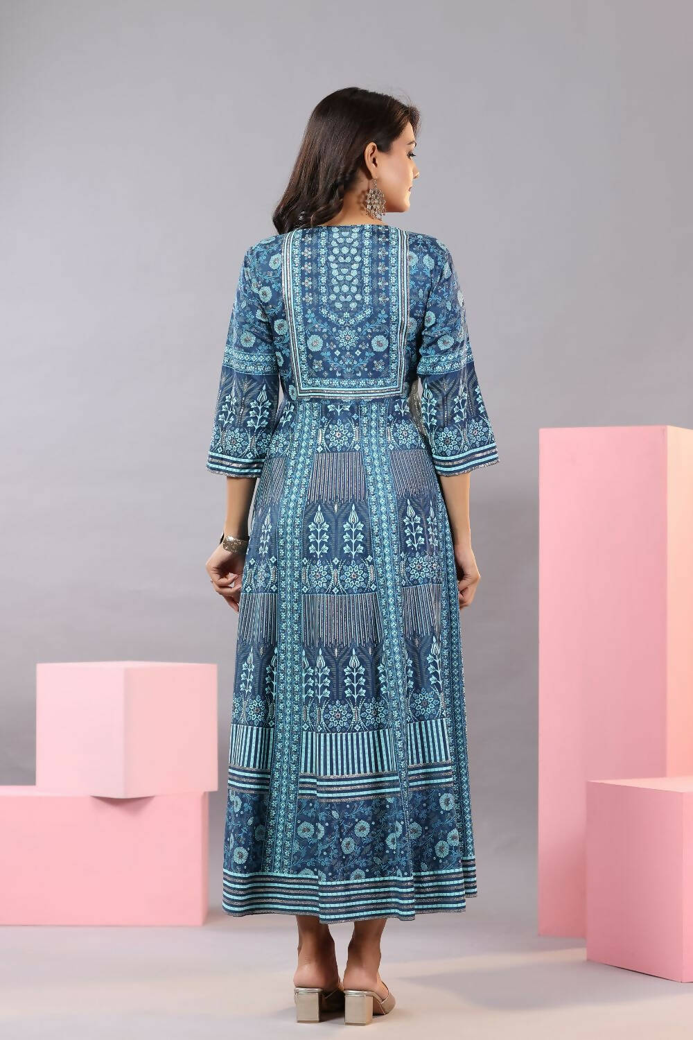 Juniper Women Blue Shantoon Floral Printed Maxi Dress