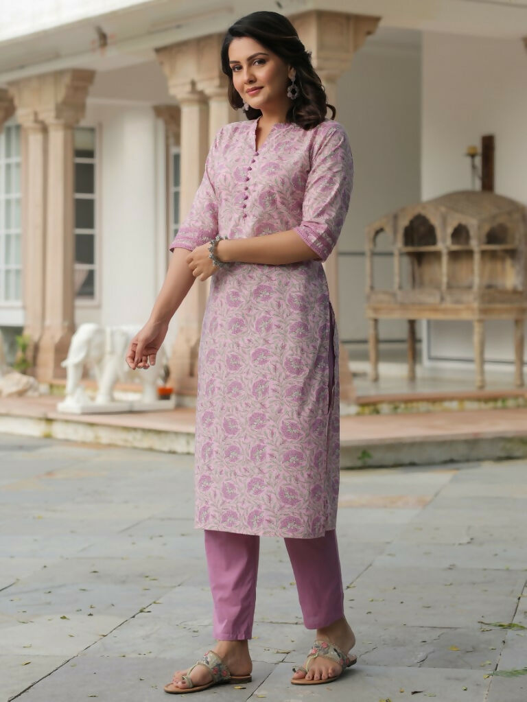 Aramya Straight Soft Cotton Floral Print Women's Kurta - Pink
