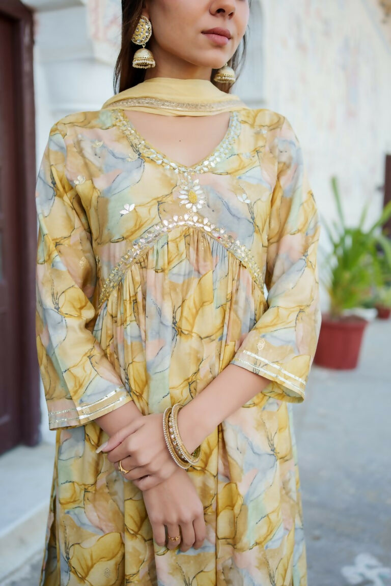Vaasva Women Yellow Muslin Embroidered Kurta, Pant & Dupatta Set