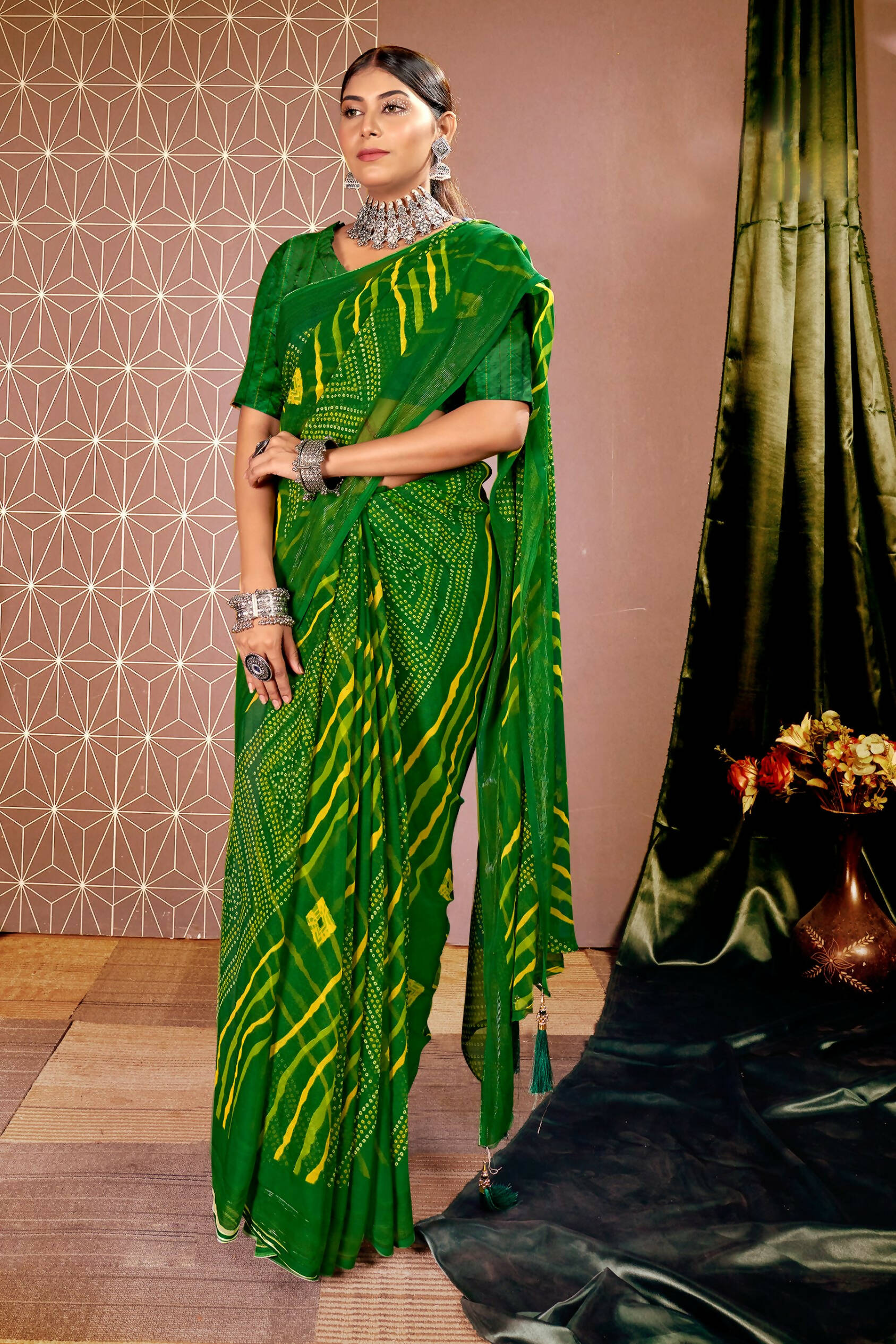 Green Chiffon Leheriya Printed Saree With Unstitched Blouse Piece - Shanaya