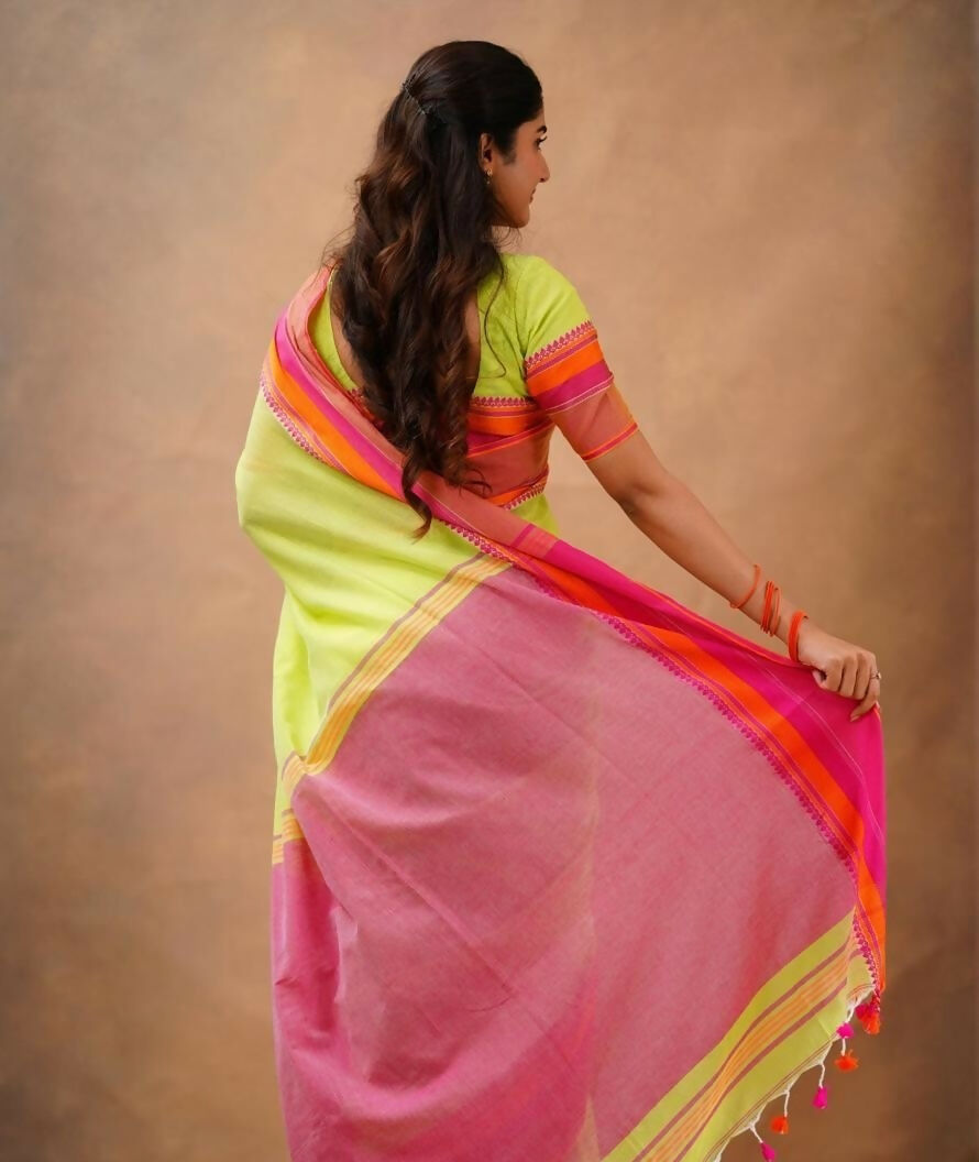 Exclusive Collection Light Green Beautiful Khadi Cotton Handloom Saree