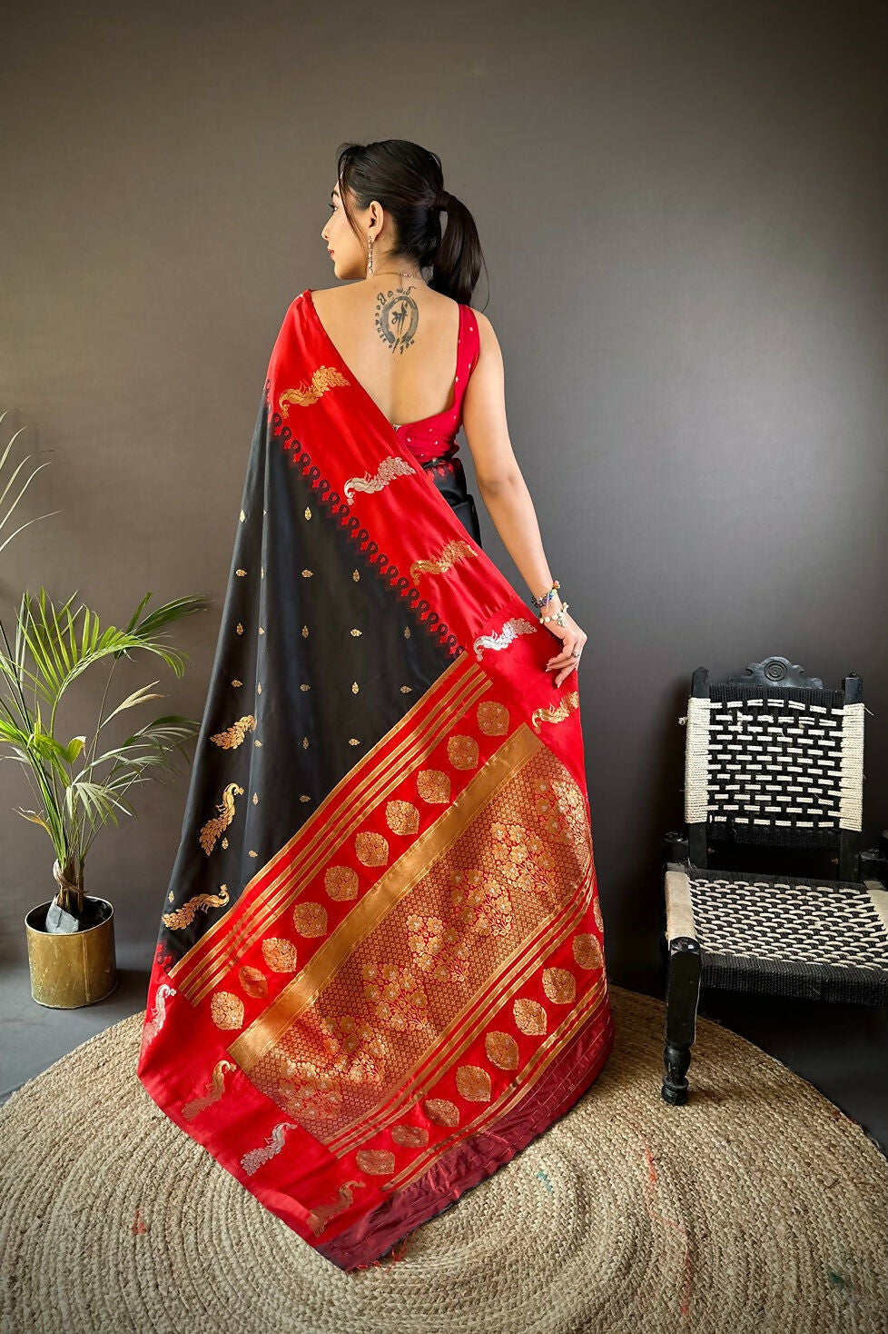 Joban Fashion Green Peacock,Butti Banarasi Silk Sarees