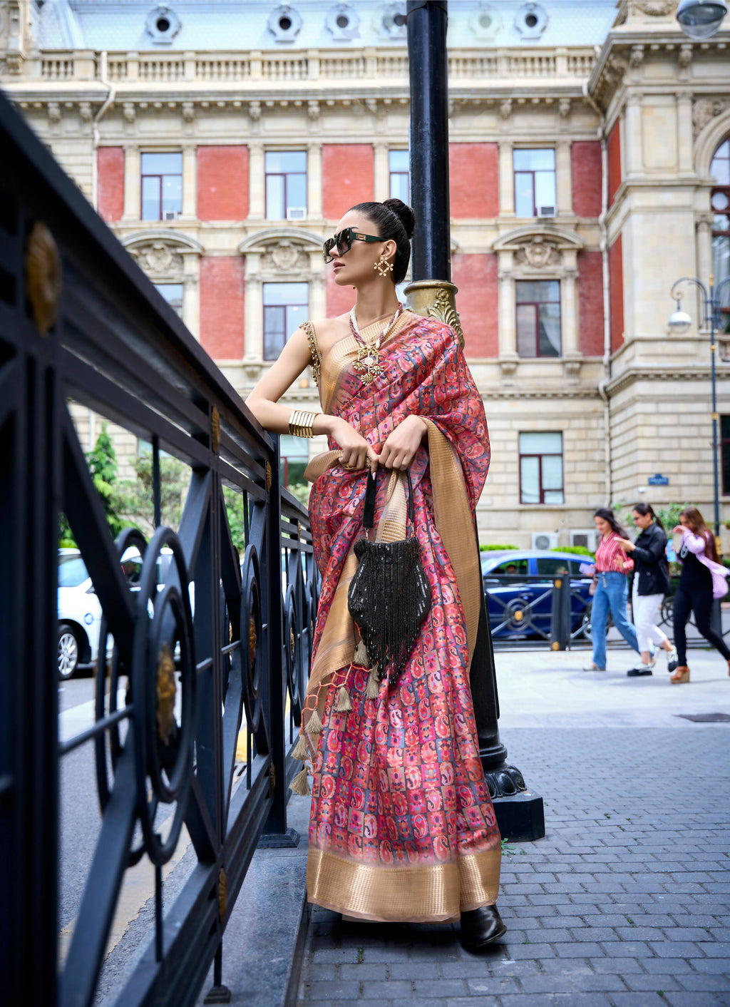 Pink Satin Organza Paisley Woven Design Saree With Unstitched Blouse Piece - Klay's