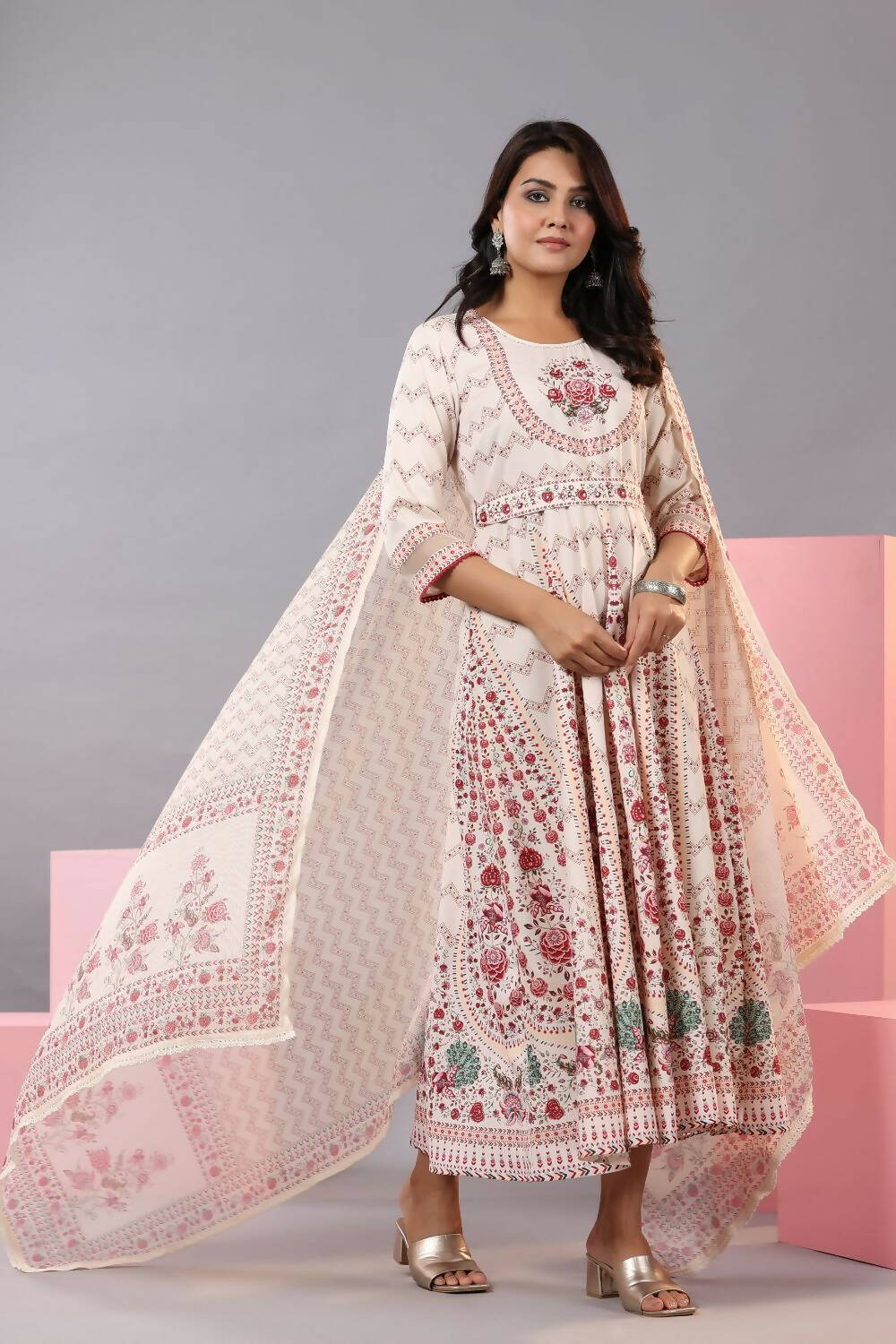 Juniper Women Ecru Rayon Floral Printed Kurta and Dupatta Set