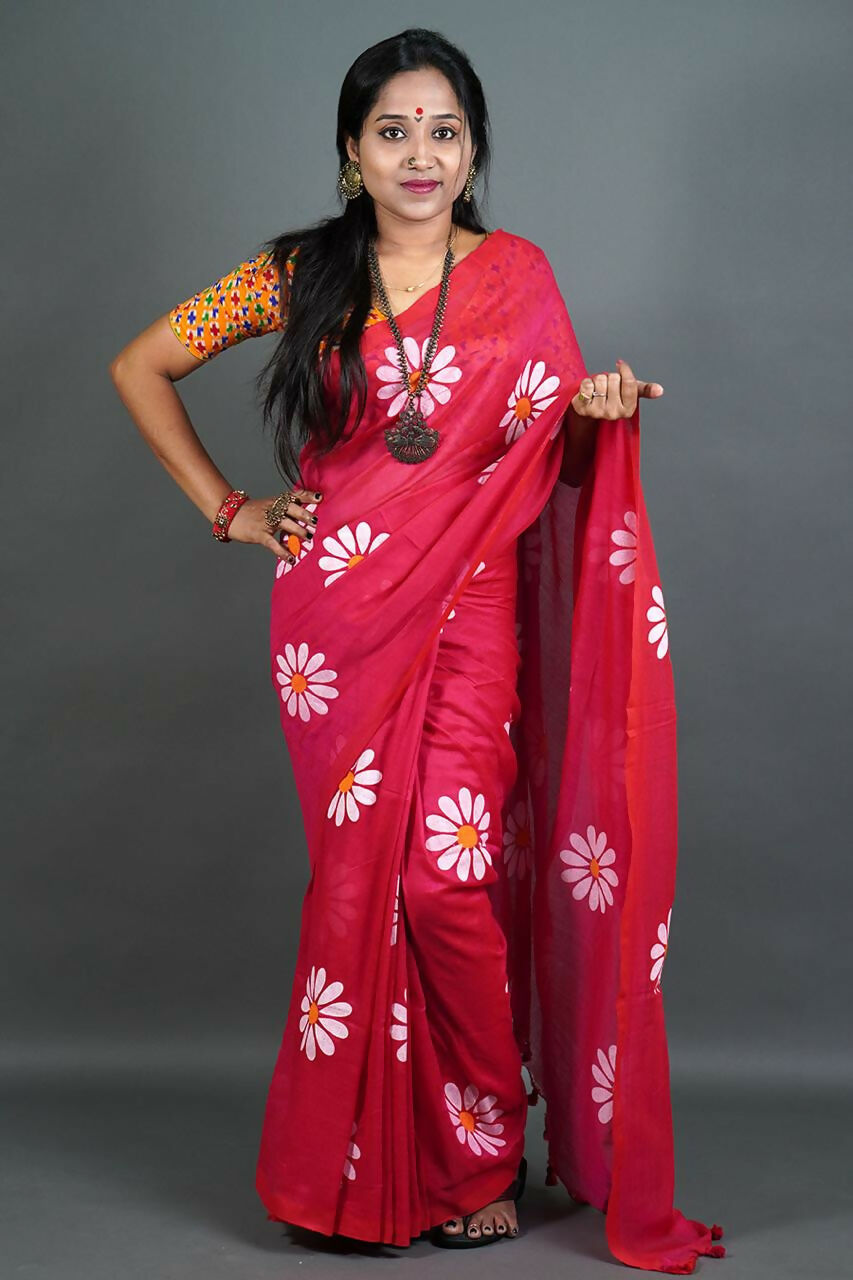 Exclusive Collection Red Pure Cotton Saree With Sunflower Design