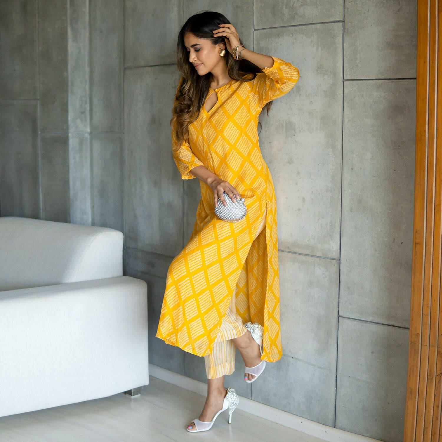 Jyoti Fashion Women's Yellow Pure Muslin Heavy Digital Printed Kurta Pant Set