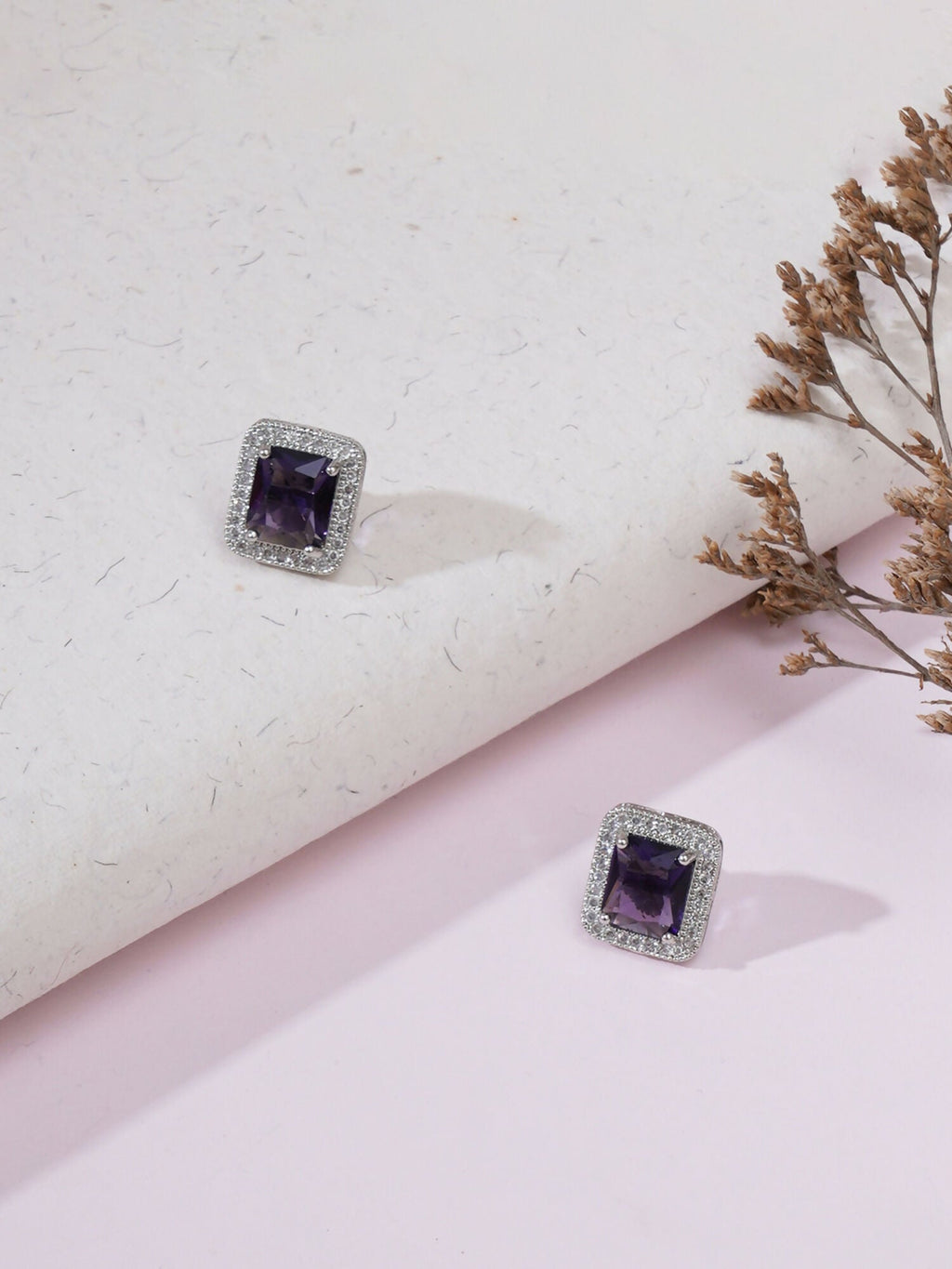 stone stud (purple) - Ruby Raang