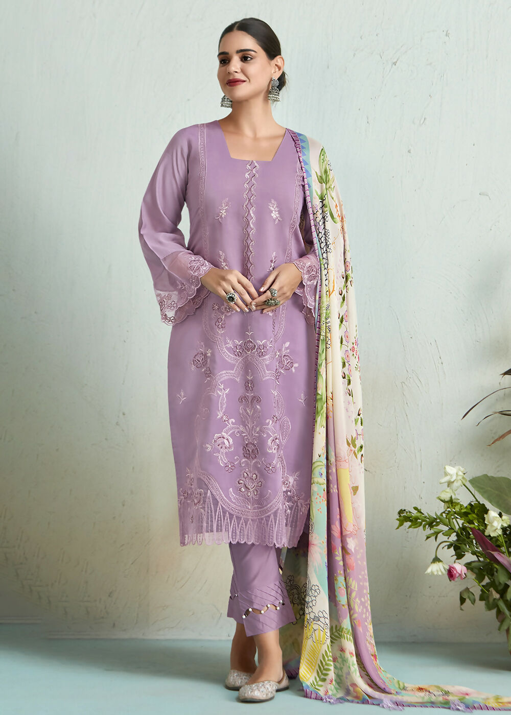 Lilac Pink Pure Muslin Resham Embroidered Salwar Suit - Emponline