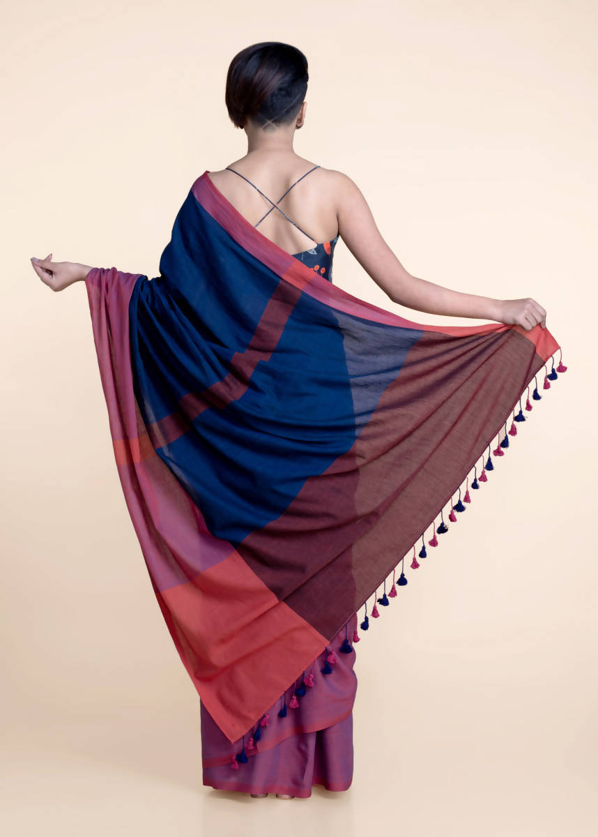 Suta Navy Blue Pink Colourblocked Mul Saree