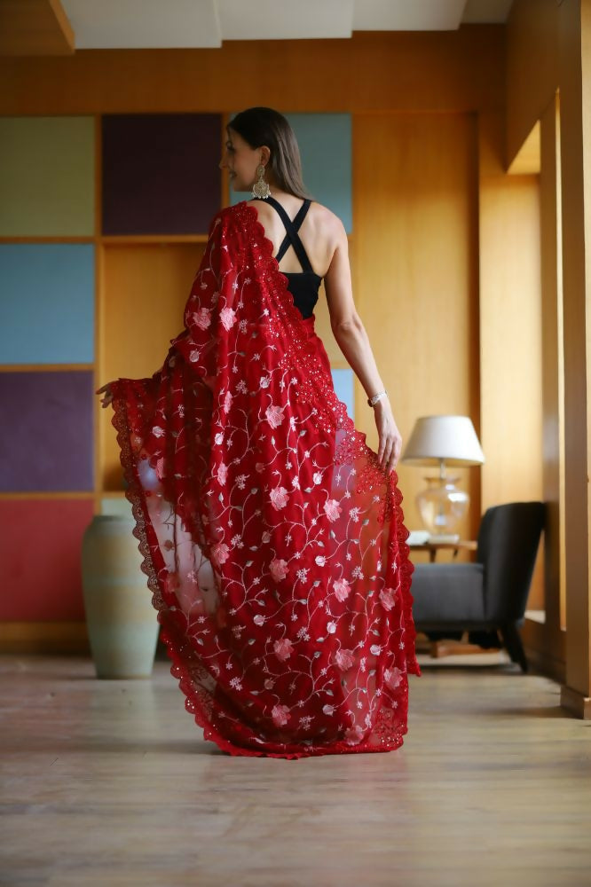 Vamsee Ashi Red Georgette Saree