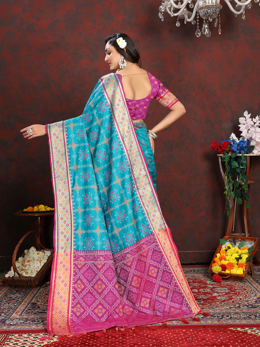 Lorenvalley Fashion Firozi Patola Silk Woven Design with Zari Meenakari Weaving motifs motifs Pallu Saree