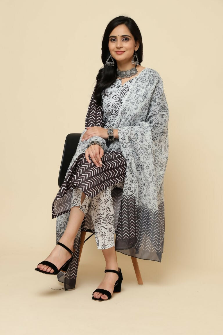 Designer Stylish Pink Cotton Blend Stitched Suit With Dupatta - Tanisha