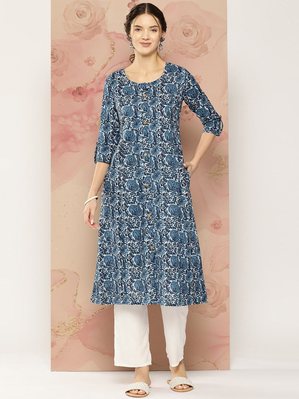 Yufta Floral Printed Kurta