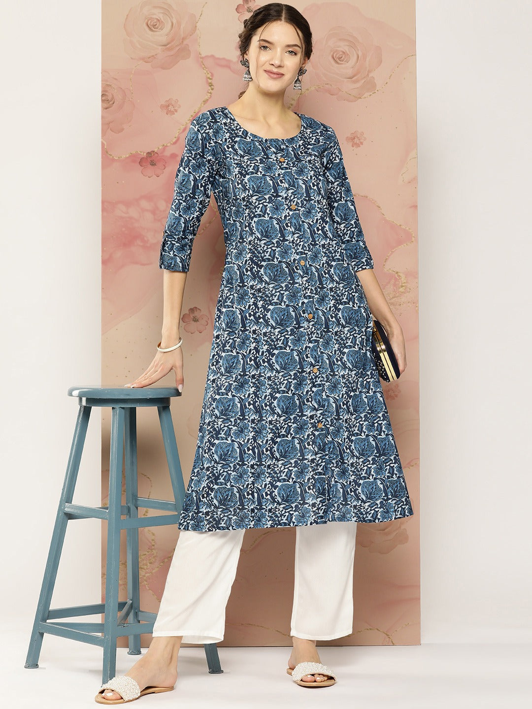 Yufta Floral Printed Kurta