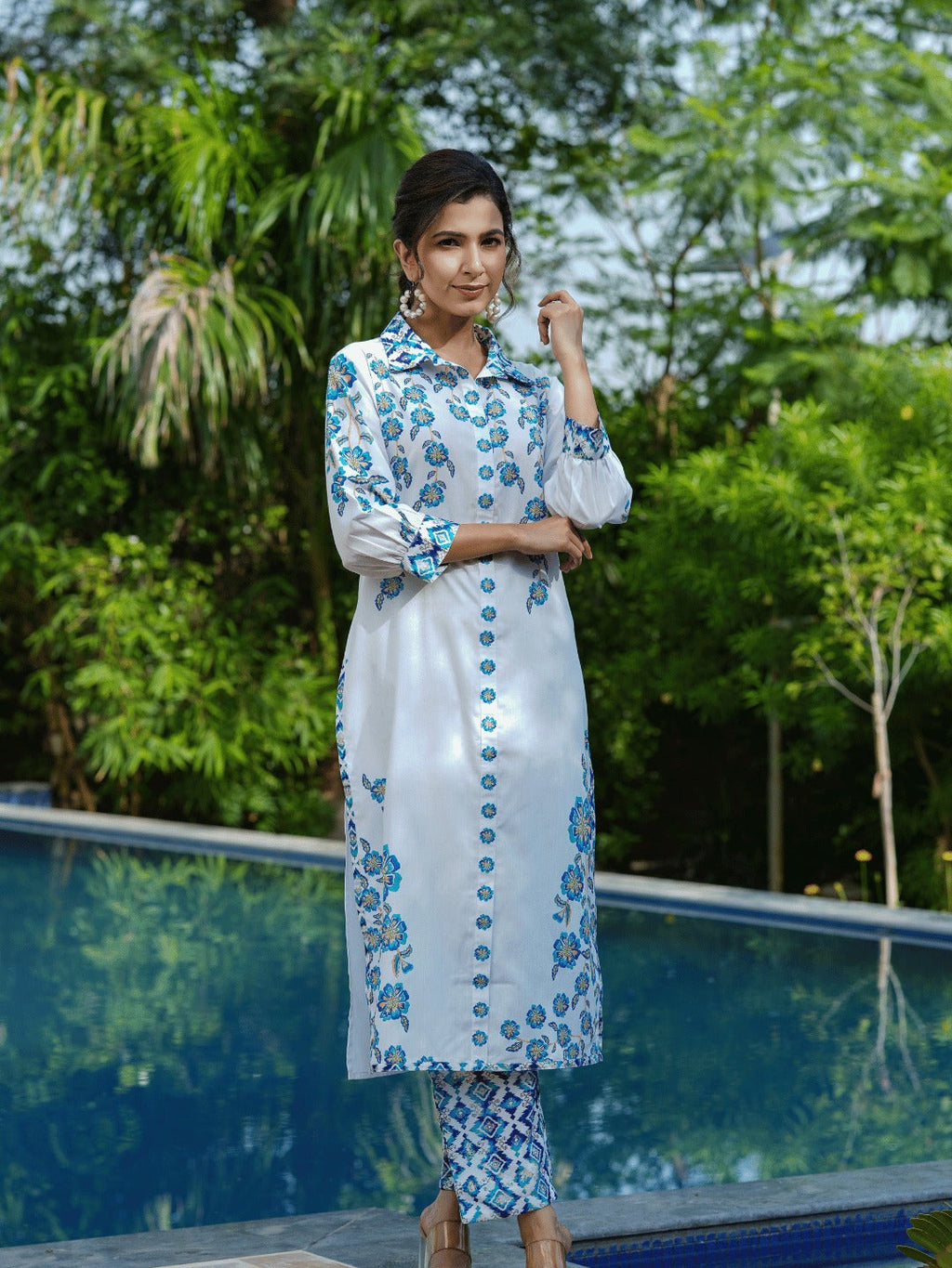 Yufta Blue White Printed Pure Cotton Kurta with Trousers
