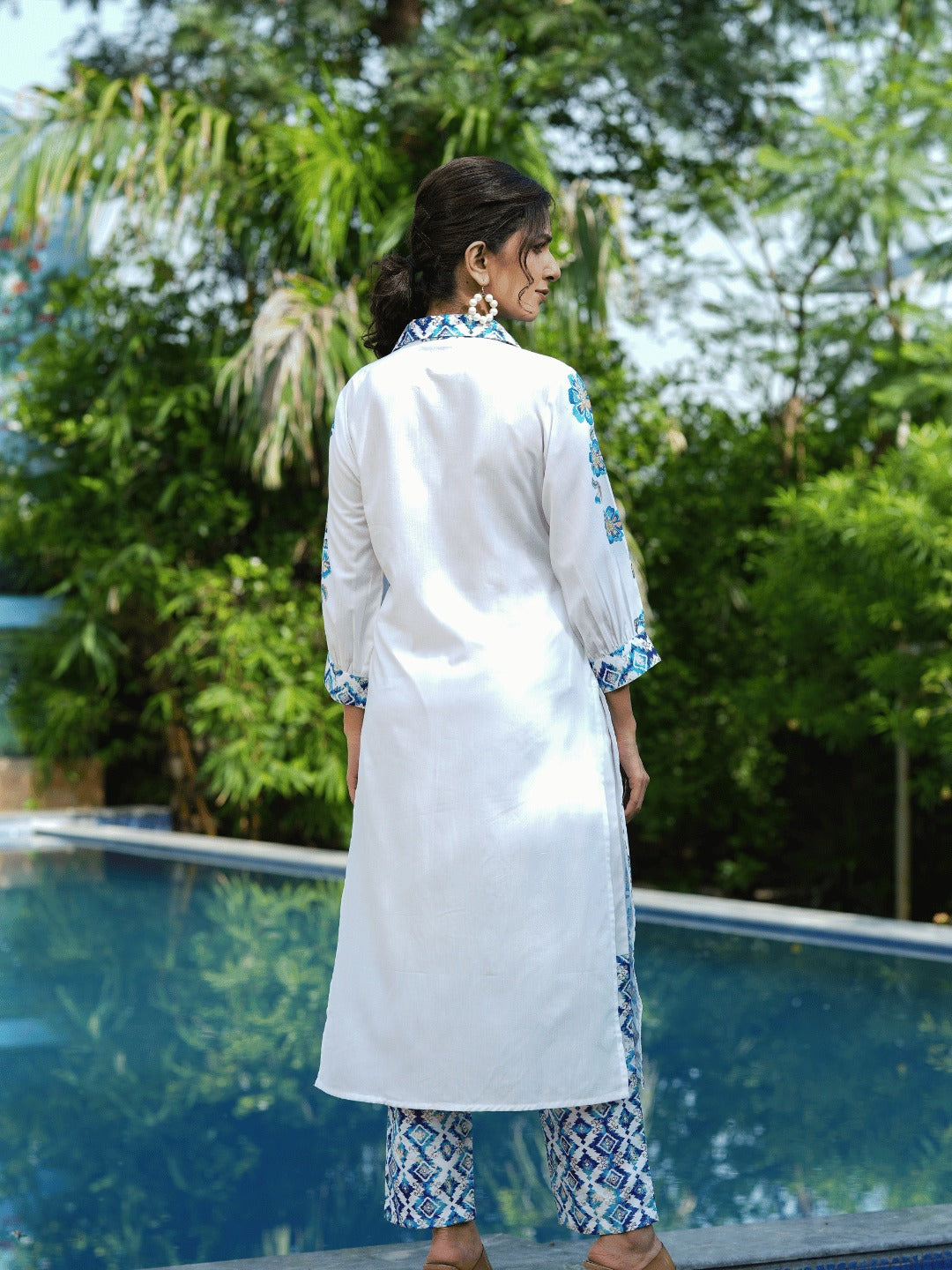 Yufta Blue White Printed Pure Cotton Kurta with Trousers