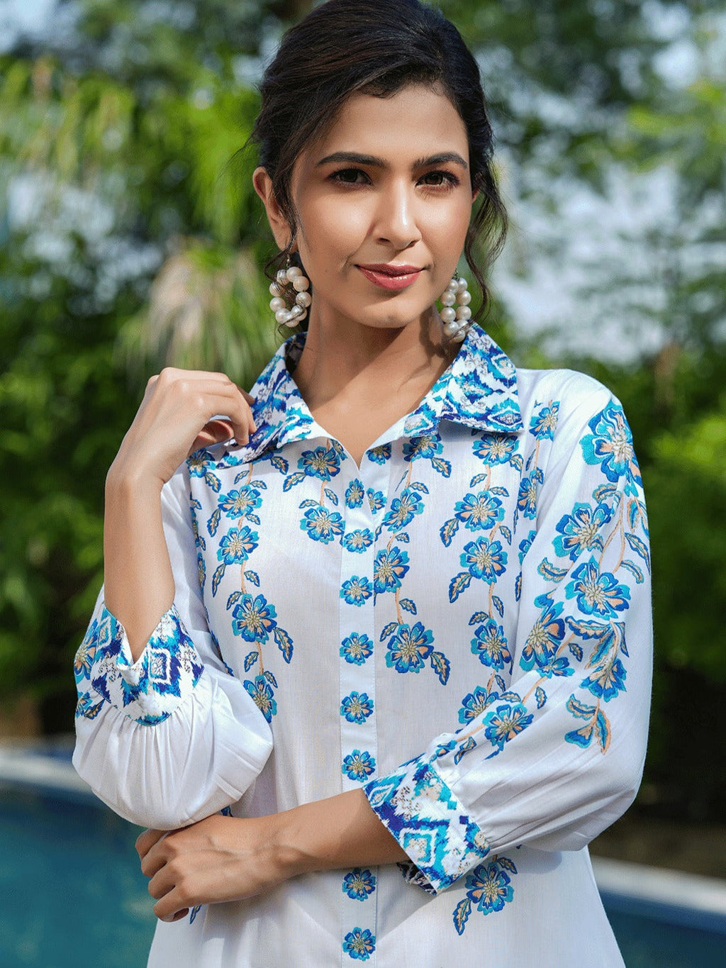 Yufta Blue White Printed Pure Cotton Kurta with Trousers