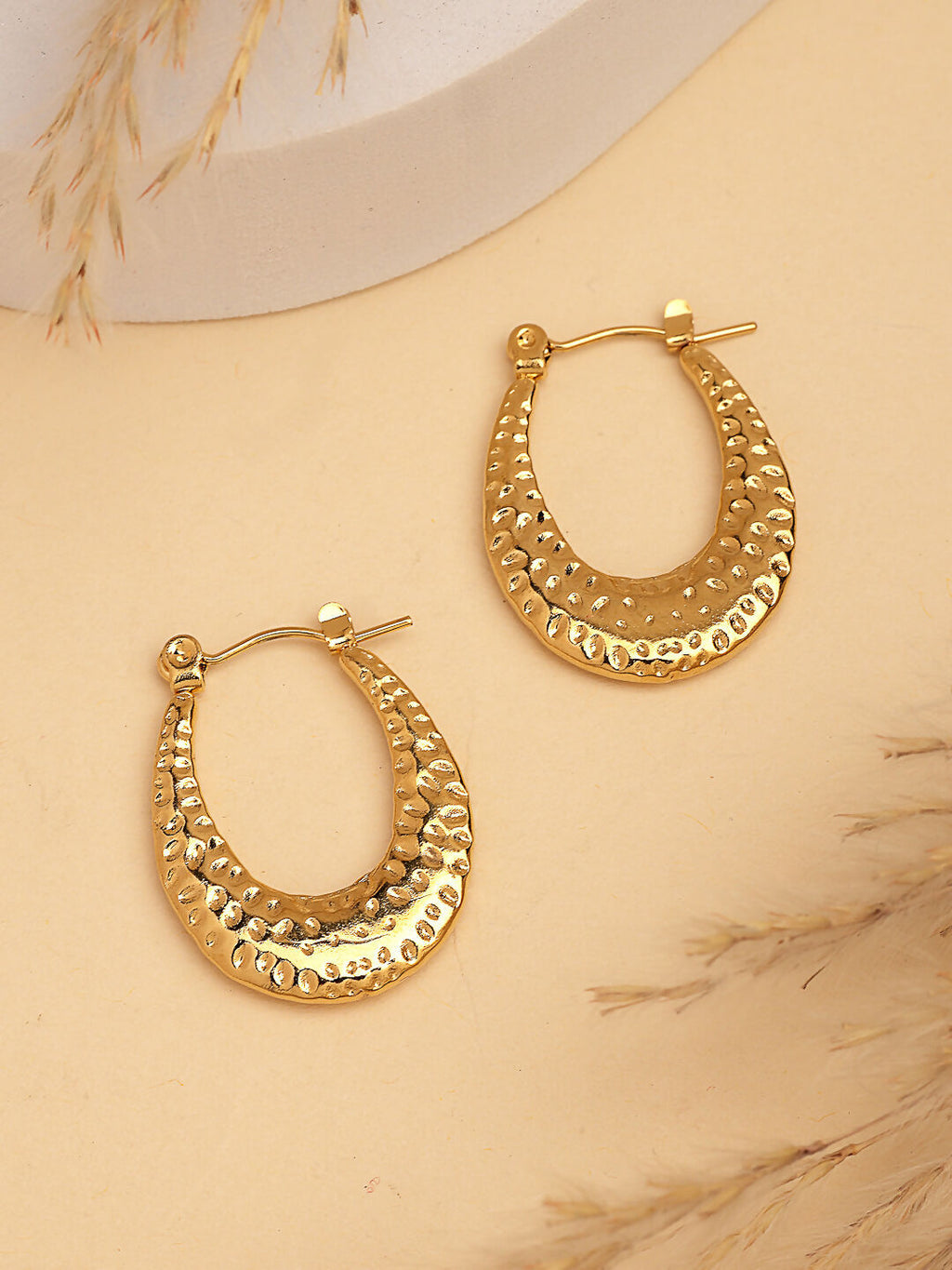 NVR Women's Gold-Polished Contemporary Hoop Earrings