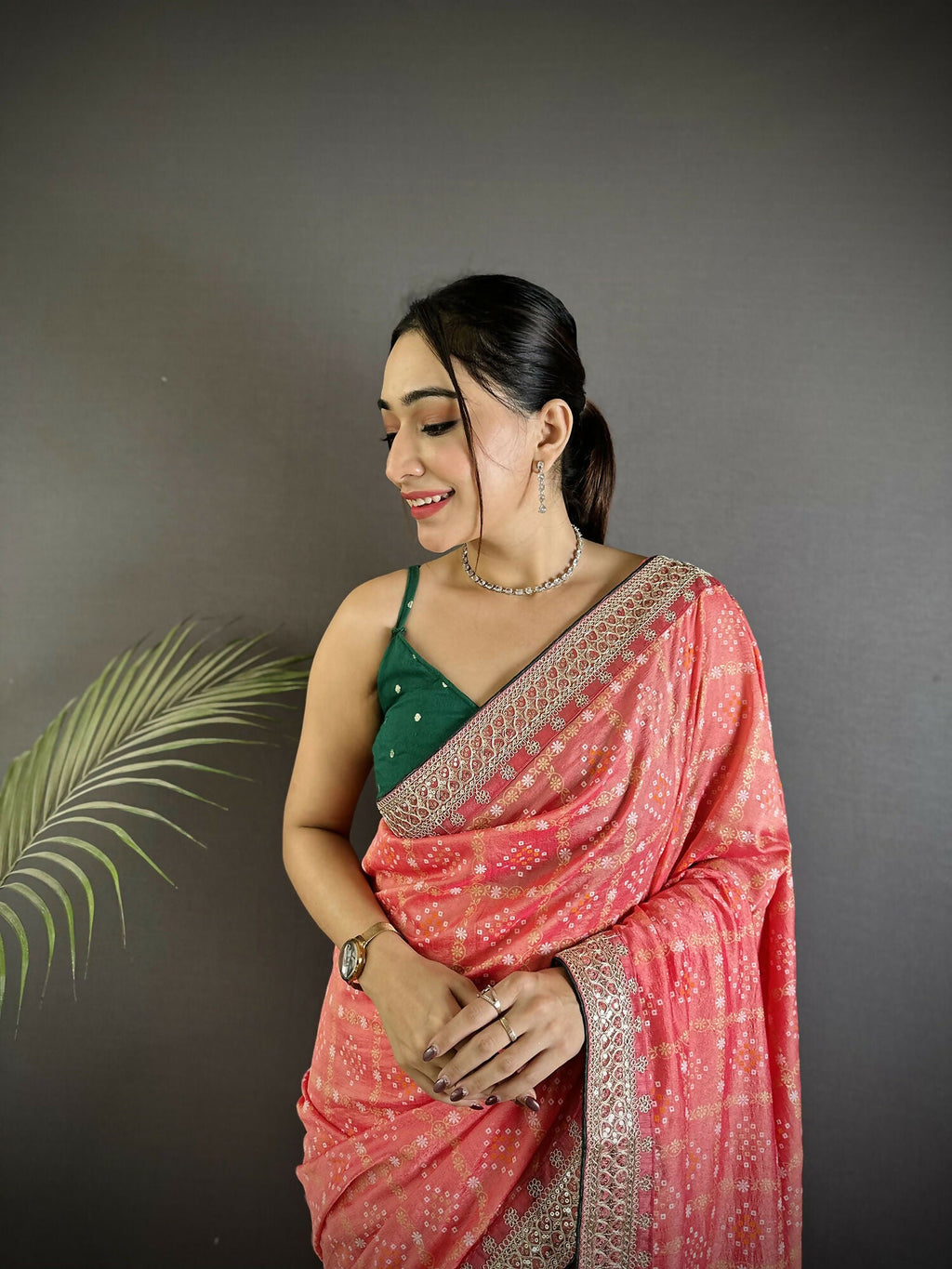 Joban Fashion Baby Pink Bandhej Bandhani Vichitra Silk Bandhani Prints Saree