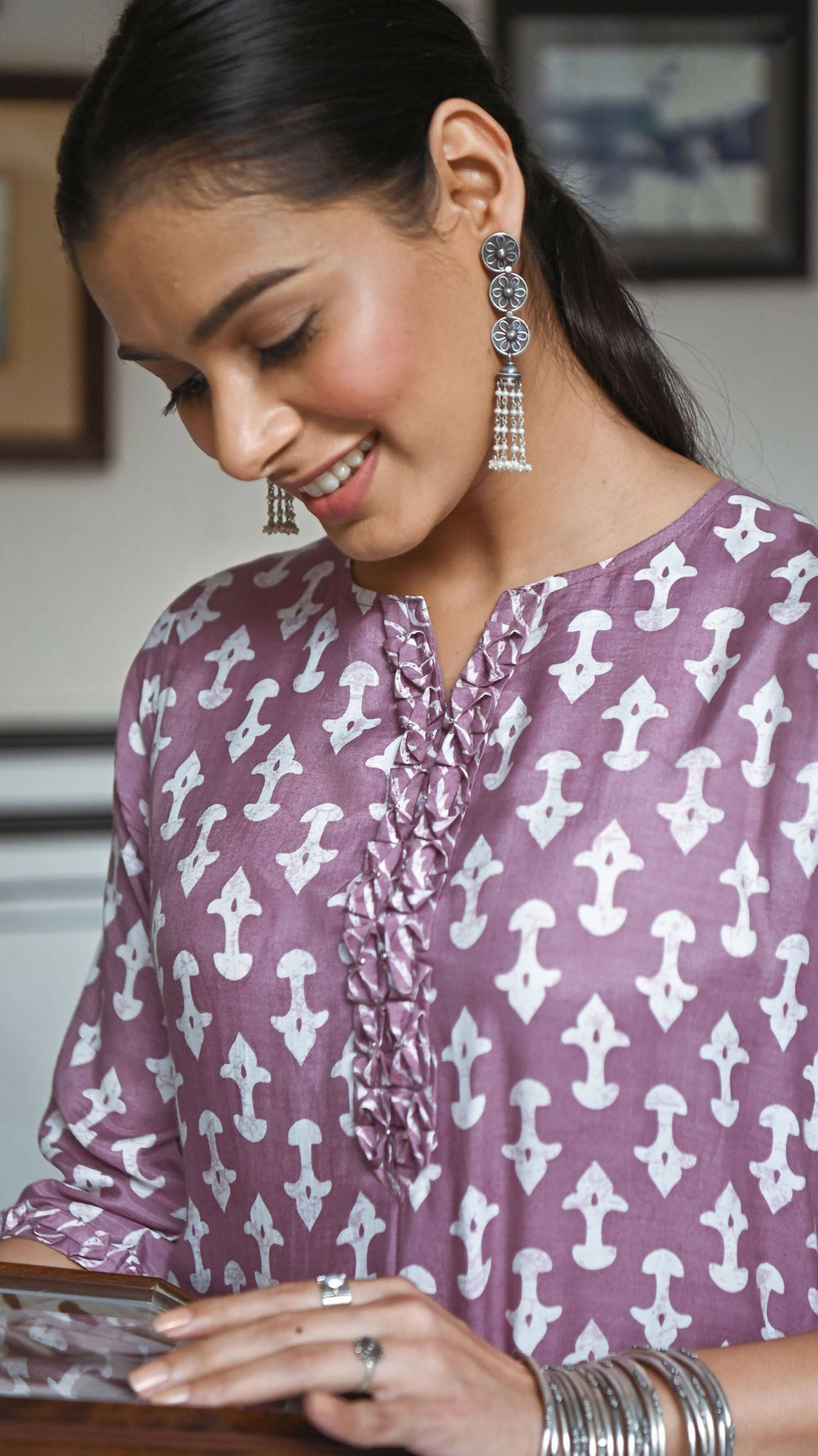 Jyoti Fashion Women's Purple Pure Muslin Heavy Digital Printed Kurta Plazo Set
