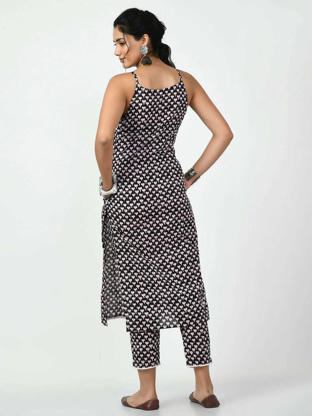 Myshka Women's Black Straight Printed Kurta