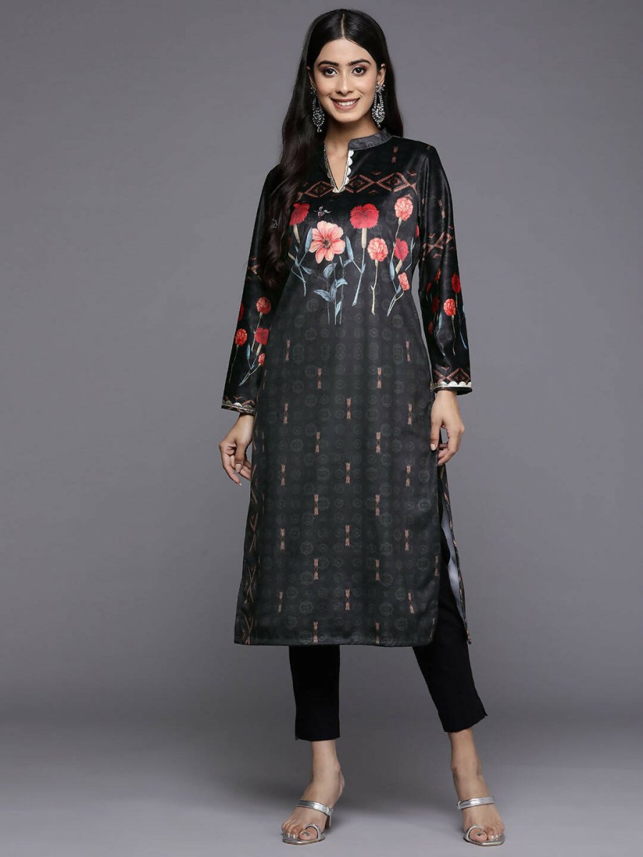 Ahalyaa Women Black & Red Floral Printed Gotta Patti Floral Velvet Kurta