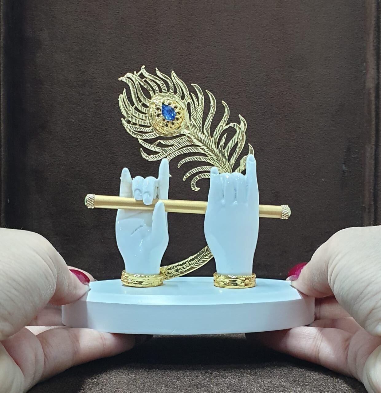 House Of Wemy Gold-Polished Melody Krishna Hands Idol with Flute and Peacock Feather - White