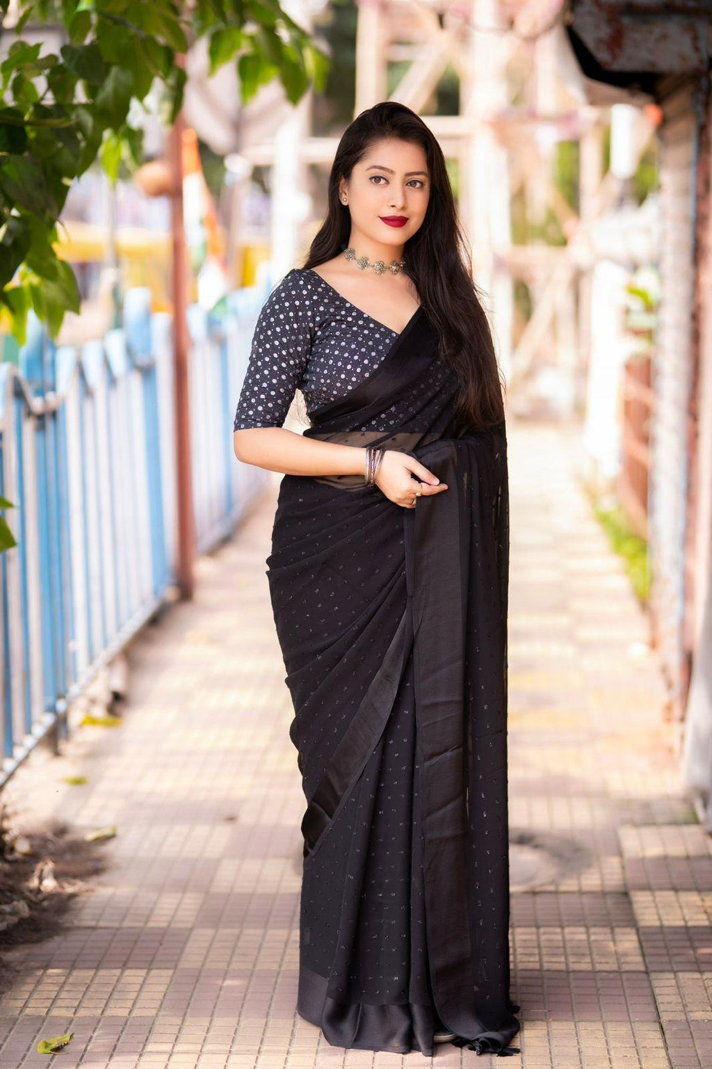 Black Poly Chiffon Woven Design Saree with Unstitched Blouse - Hiral Fashion