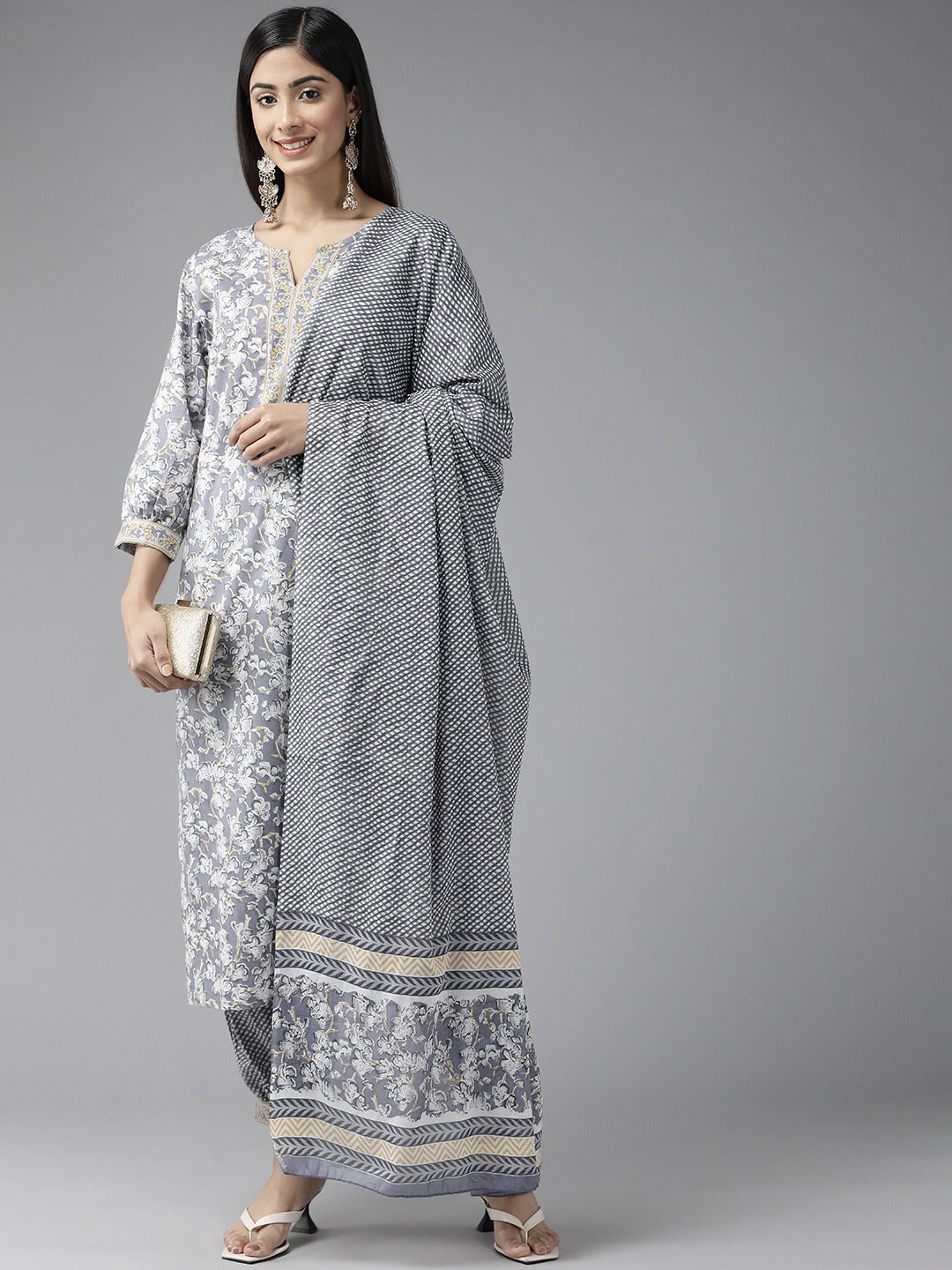 Yufta Grey Floral Printed Kurta Dupatta Set