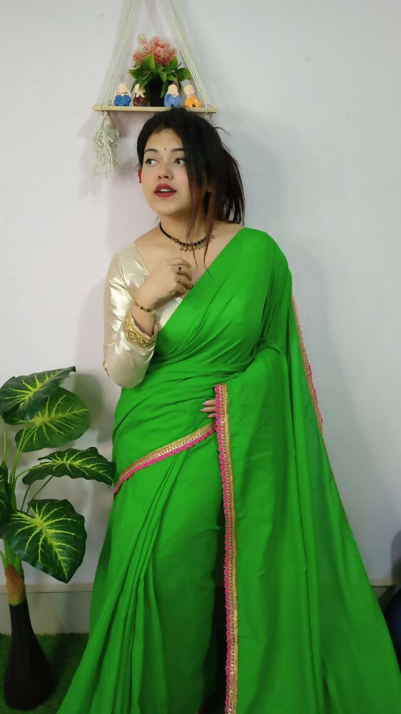 Exclusive Collection Beautiful Khadi Cotton Handloom Saree With Beautiful Zari Border - Parrot Green
