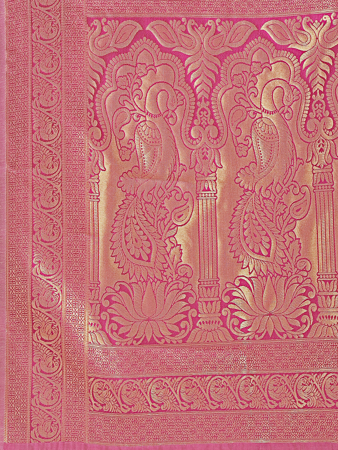 Shree Shyam Fashion Banarasi Silk Cream & Magenta Saree