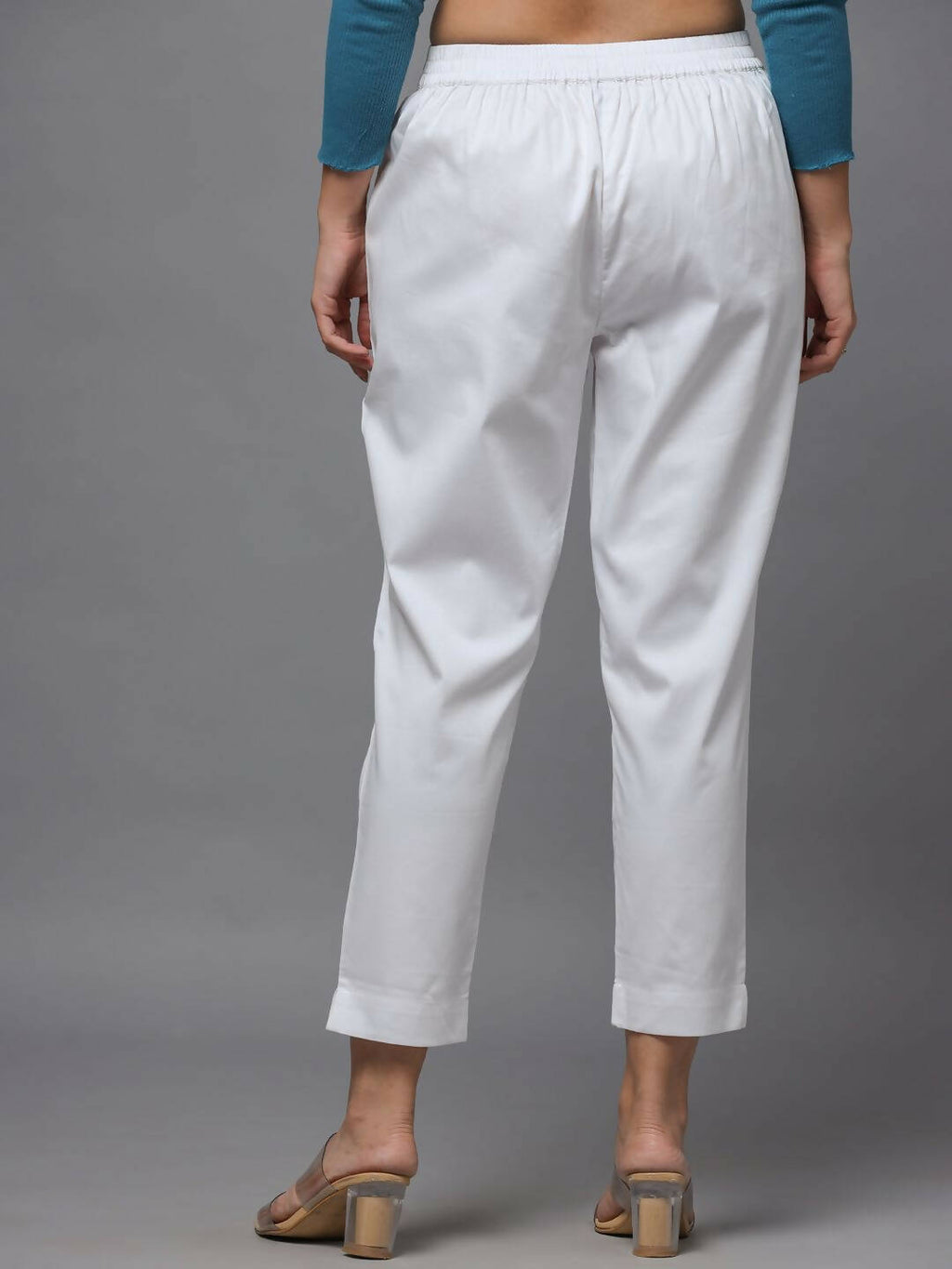 Juniper Women's White Solid Straight Slim Pant